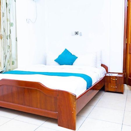 Sky Plus Hotel & Resort Exterior foto
