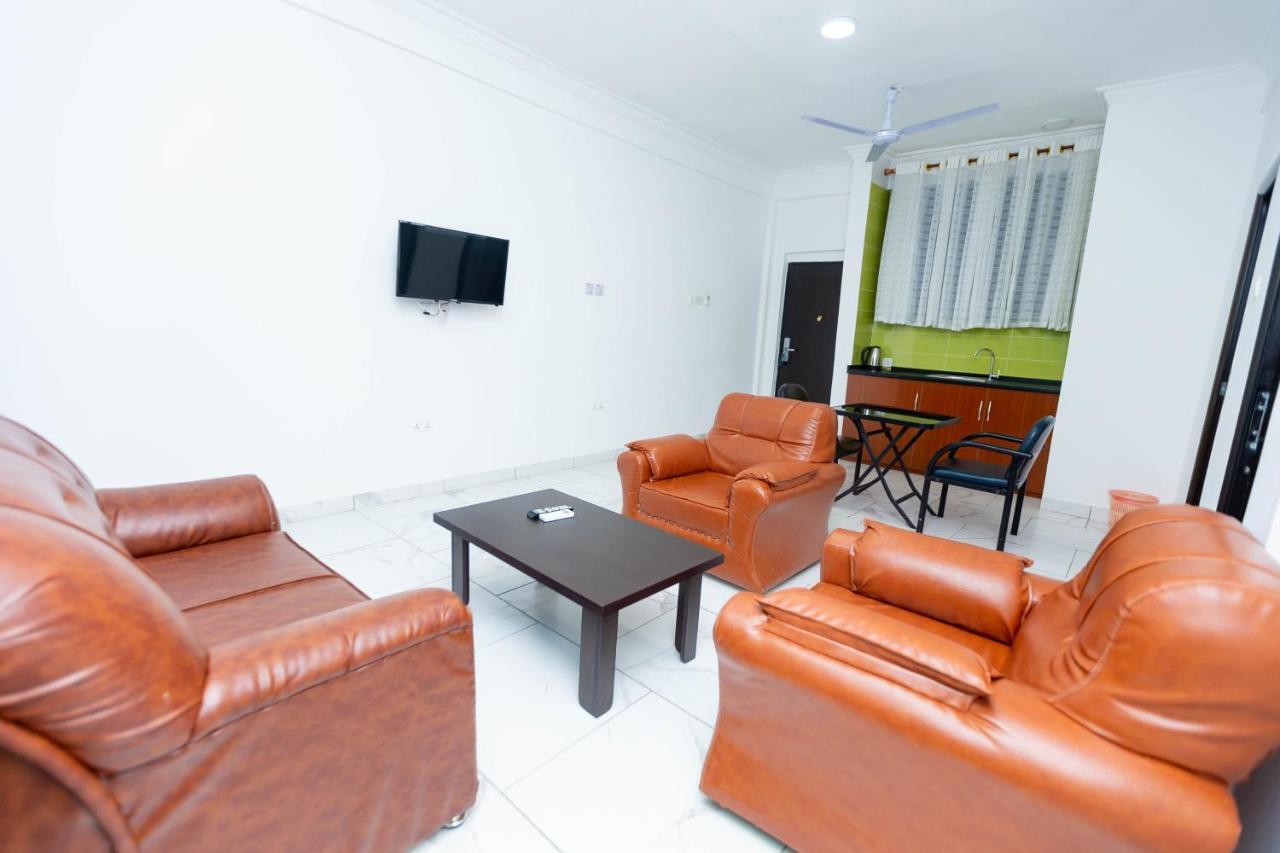 Sky Plus Hotel & Resort Exterior foto