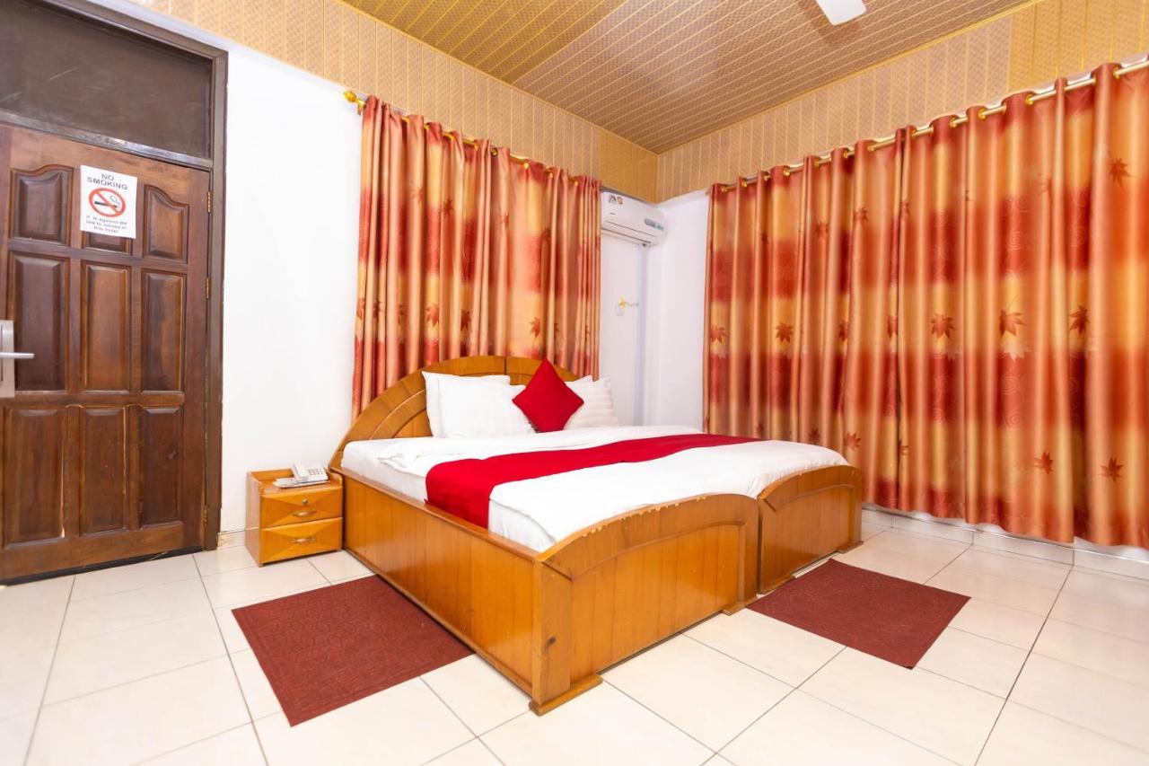Sky Plus Hotel & Resort Exterior foto